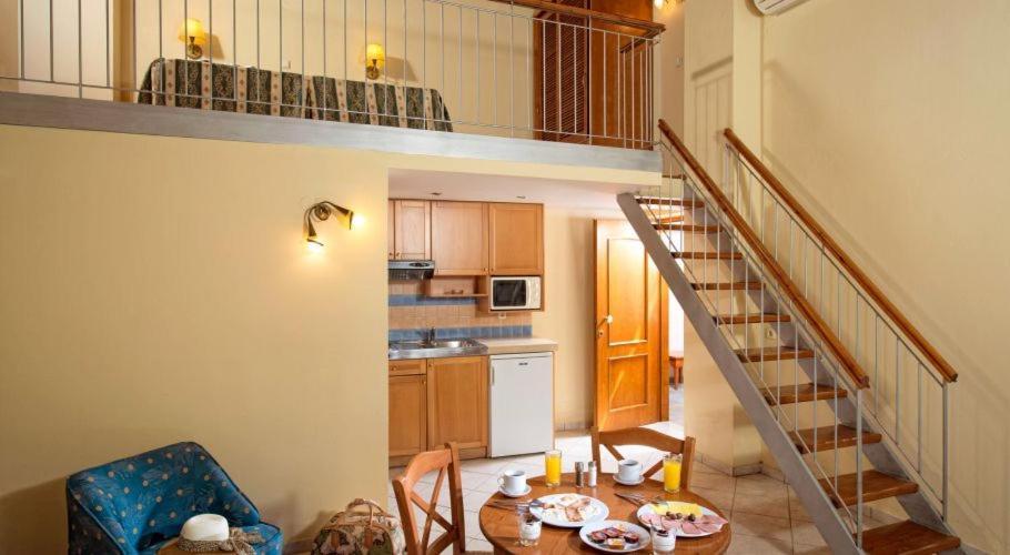 Eleni Beach Apartment Stalida Eksteriør bilde